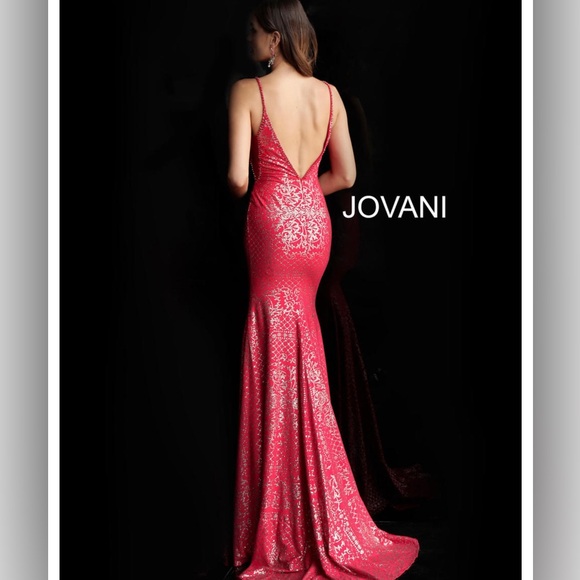 Red Jovani 57897 Gown Size 6 - Picture 7 of 8